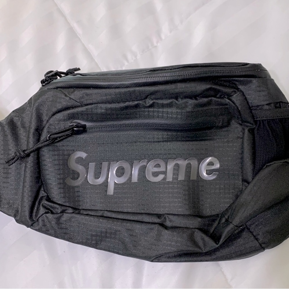 Supreme Fanny bag / shoulder bag